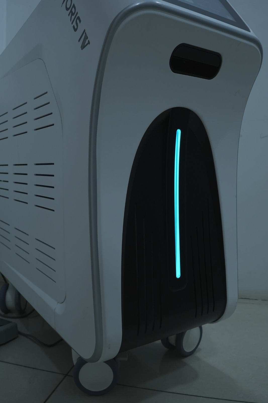 Pico Laser front light design